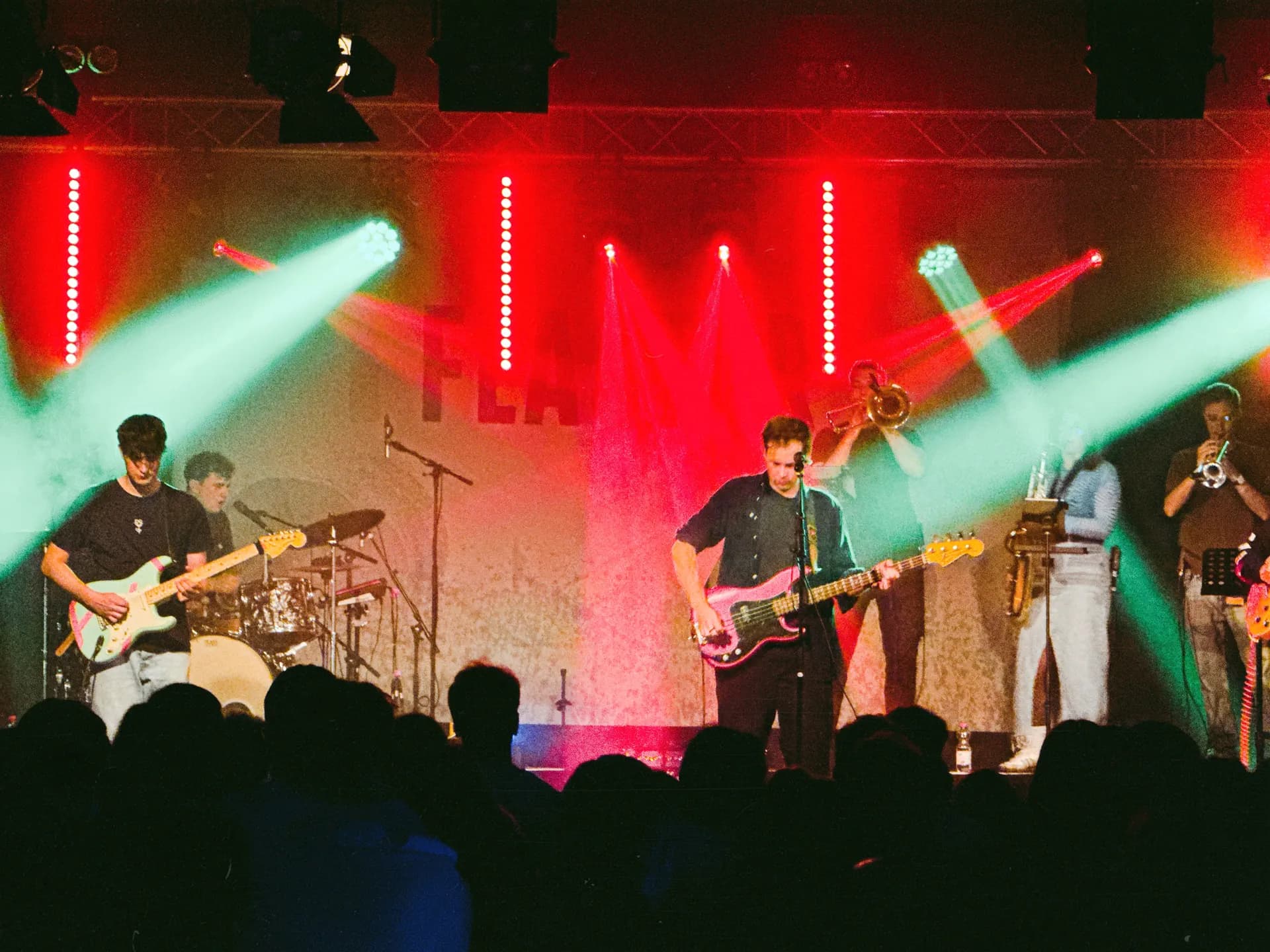 Maifeld Live 24