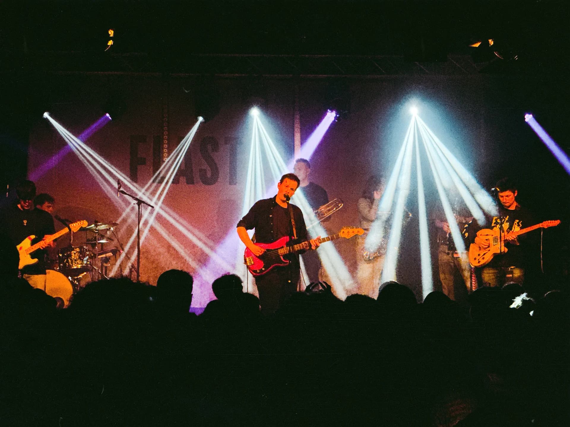 Maifeld Live 24